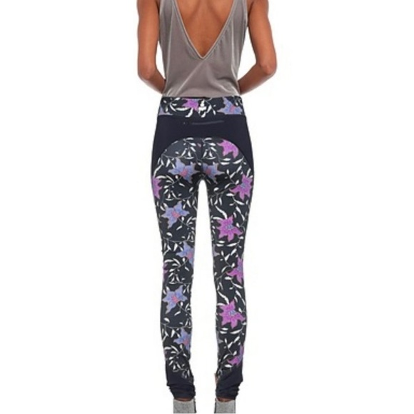 Isabel Marant Tisea Floral Activewear Legging - Picture 2 of 3